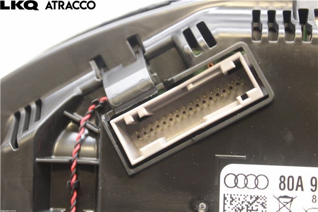 Instrumentpanel til Audi Q5 2017-->> (Type II)  (80A920794|)
