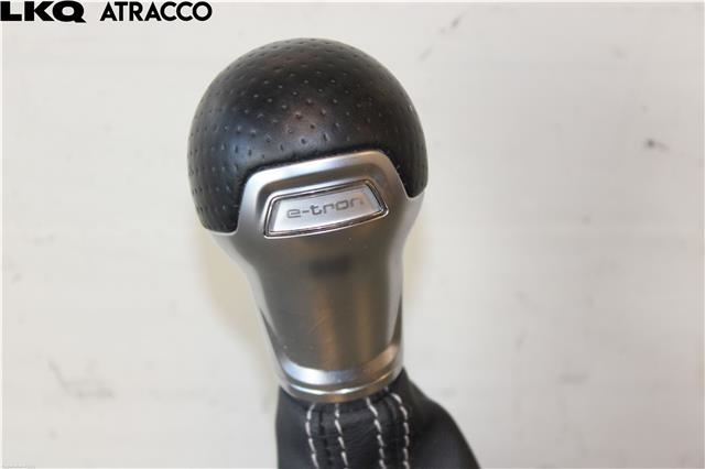 Diverse deler til Audi A3 2009-2012 (Type II, Fase 2)  (8V1713139S|)