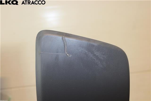 Diverse deler til VW Transporter / Caravelle 2009-2015 (Fase 2) (T5) (T5) (7E0807819|)