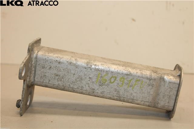 Diverse deler til Peugeot 2008, 2019-->> (Type II)  (9822485380)