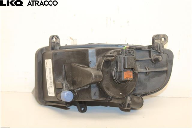 Tåkelykt høyre foran til Audi A4 2007-2014 (Type IV) (B8) (B8) (8K0941699B|)