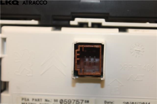 Instrumentpanel til Peugeot 508 2014-2018 (Type I, Fase 2) (9807158780|)