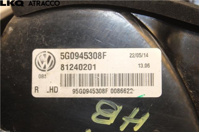 Baklykt høyre indre til VW Golf VII 2012-2017 (Fase 1)  (5G0945308F|)
