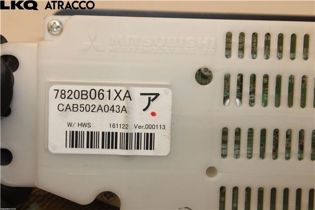 Varmeapparat betjening til Mitsubishi Outlander 2015-->> (Type III, Fase 2)  (7820B061XA|)