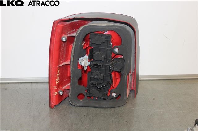 Baklykt høyre til VW Passat 2001-2005 (B5,3BG) (B5,3BG) (3B9945096AA|)