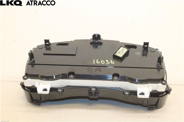 Instrumentpanel til Toyota Proace 2016-->> (Type II)  (SU001A8270|)