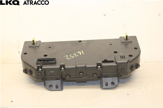 Instrumentpanel til Toyota Avensis 2009-2015 (Type III, Fase 1)  (8380005K20|)