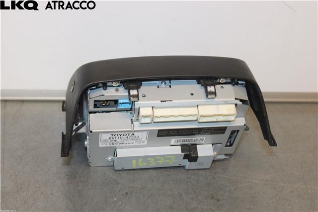 Multimedia display (MCU - Media Controller Unit) til Toyota Prius 2004-2009 (Type II) (COMBI) (COMBI) (8611047230C0|)