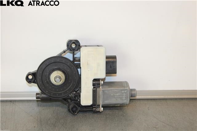 Baklukeåpner motor til Audi A4 2015-2019 (Type V, Fase 1) (B9) (B9) (8W9863560|)