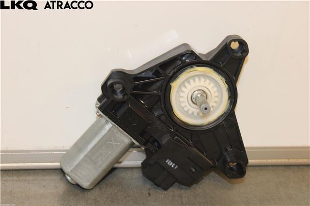 Ruteheis til Mercedes GLA 2014-2020 (X156) (X156) (A2469063100|)
