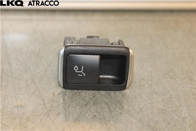 Bryter baklukeåpner til Mercedes GLA 2014-2020 (X156) (X156) (A1668707610|)