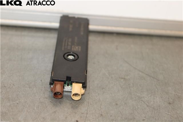 Diverse deler til Mercedes GLA 2014-2020 (X156) (X156) (A1668201289|)