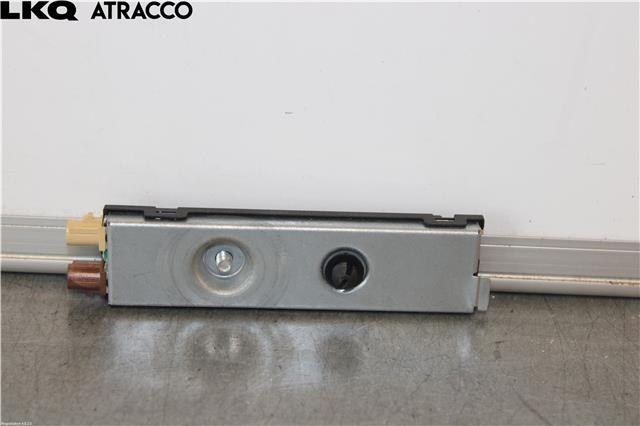 Diverse deler til Mercedes GLA 2014-2020 (X156) (X156) (A1668201289|)