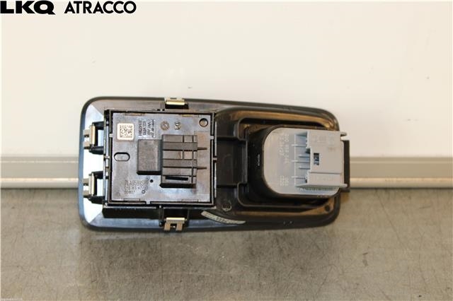 Bryter ruteheis til VW Caddy 2020-->> (Type IV)  (7LA959858B|)