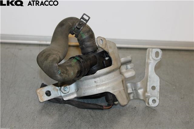Vannpumpe til Mercedes GLA 2014-2020 (X156) (X156) (A0005000636|)