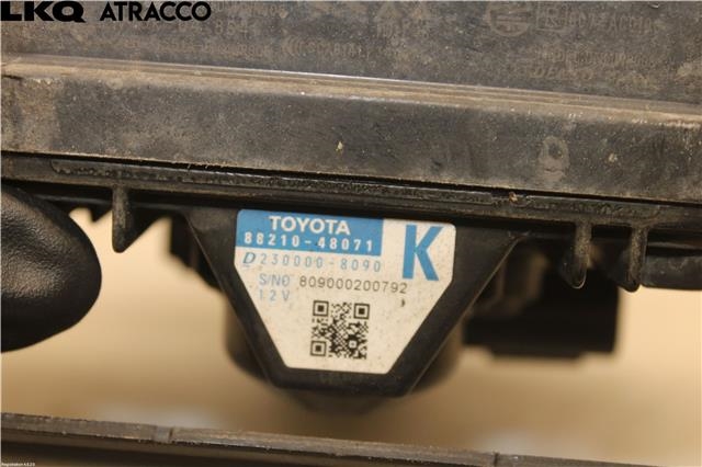 Sensor radar til Toyota Prius +7 2012-2020 (Type III) (stasjonsvogn) (stasjonsvogn) (8821048071|)