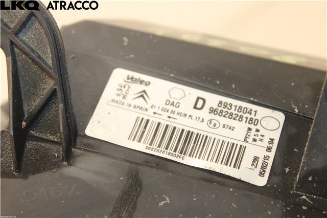 Frontlykt høyre halogen til Citroën DS5 2012-2017  (6206K6|)