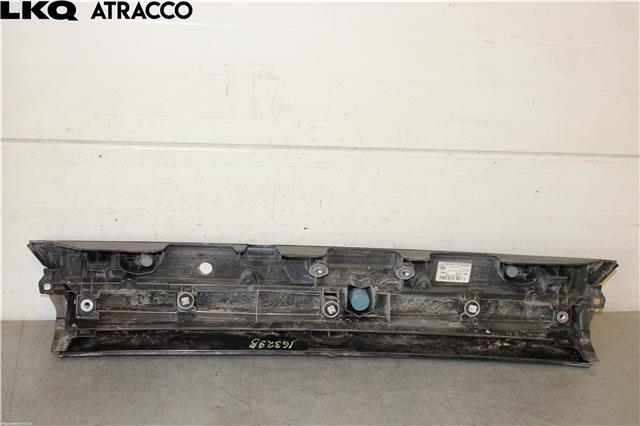 Lister til Toyota Yaris Cross (SUV) 2021-->>  (768010D760|)