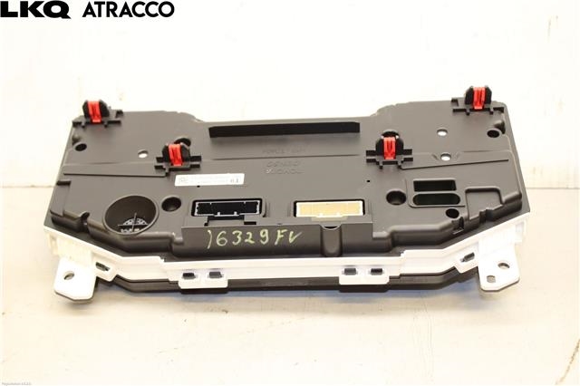 Instrumentpanel til Toyota Yaris Cross (SUV) 2021-->>  (83800F5B60|)