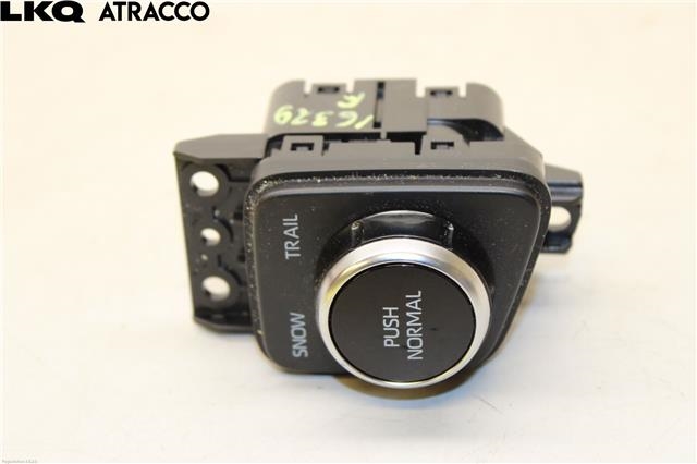 Bryter diverse til Toyota Yaris Cross (SUV) 2021-->>  (849700D040|)