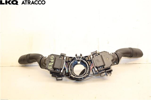 Bryter combi til Toyota Yaris Cross (SUV) 2021-->>  (8431902010|)