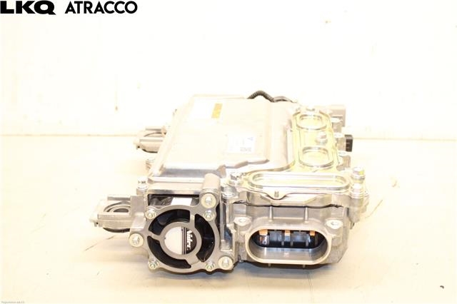 Inverter hybrid til Toyota Yaris Cross (SUV) 2021-->>  (G92B052010|)