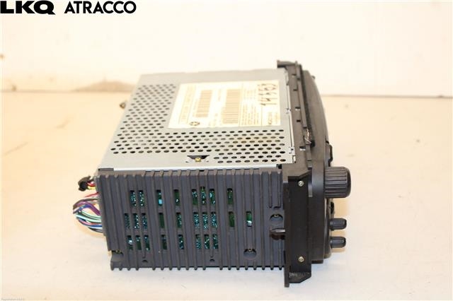 Bilstereo til Jeep Grand Cherokee 1999-2004  (5064385AD|)