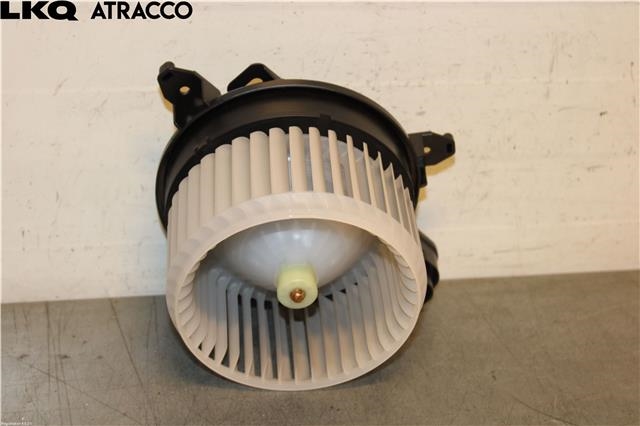 Varmeapparat motor til Toyota Yaris Cross (SUV), 2021-->>  (871030D500)