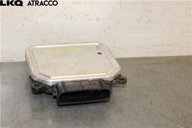 Styreenhet xenon/ballast til Toyota Yaris Cross (SUV) 2021-->>  (810160DP70|)