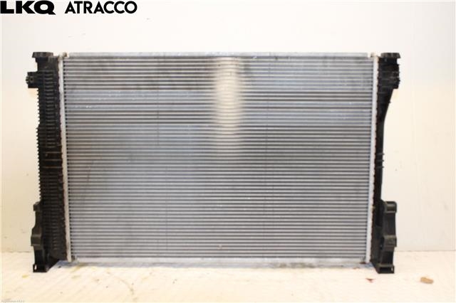 Radiator (automat gir) til Mercedes E-Klasse 2009-2013 (Fase 1) (W212) (W212) (A2045003603|)