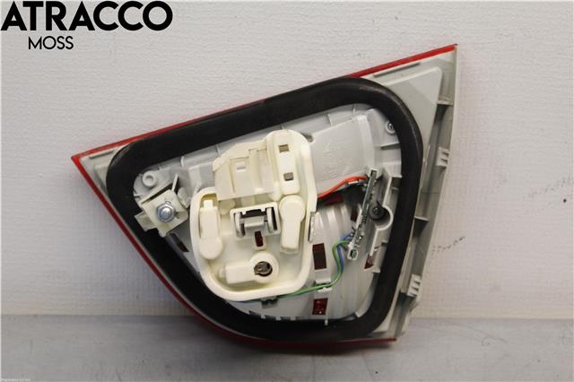 Baklykt venstre indre til BMW 3-Serie 2005-2011 (E90/E91/E92/E93) (E90/E91/E92/E93) (63217289427|)