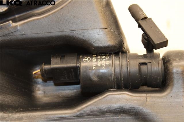 Spylertank til Mercedes E-Klasse 2013-2016 (Fase 2) (W212) (W212) (A2048691420|)