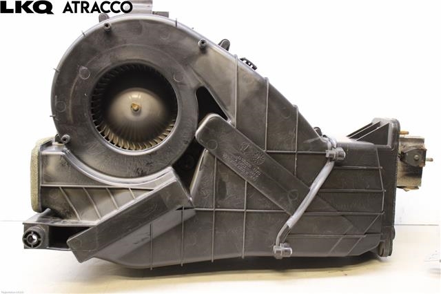 Varmeapparat motor til Tesla Model X, 2016-->>  (105258600A)