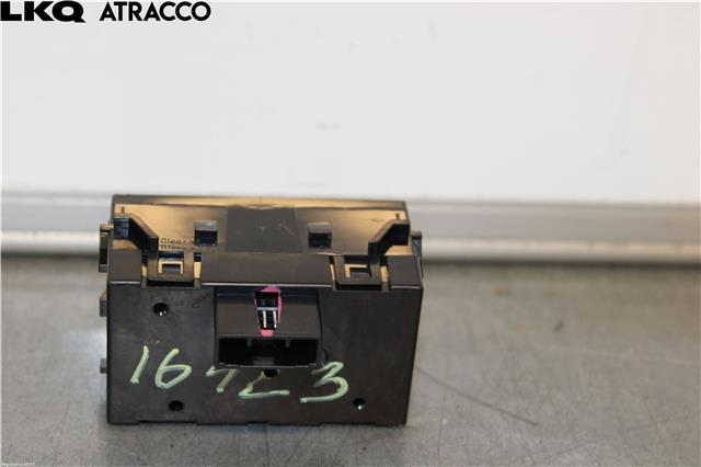 Instrument klokke til Toyota Auris 2013-2015 (Type II, Fase 1)  (8391012630|)