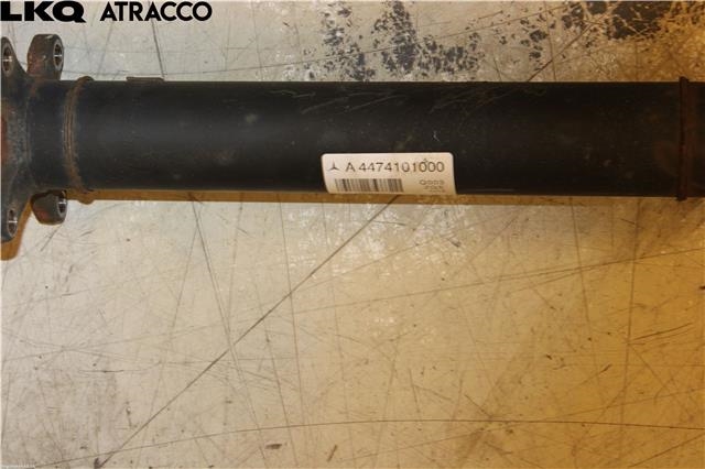 Mellomaksel til Mercedes Vito 2014-->> (W447) (W447) (A4474101000|)