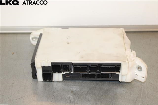 Sikringsboks til Toyota Yaris 2020-->> (Type IV) (82730K0110|)