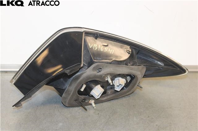 Baklykt venstre til Mazda 3 2006-2009 (Type I, Fase 2)  (BR5S51160B|)