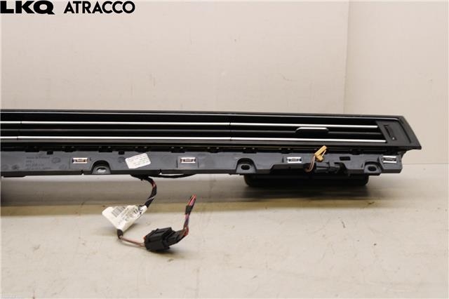 Dashbord friskluftdyse til VW Passat 2015-2019 (Fase 1) (B8) (B8) (3G1858416F|)