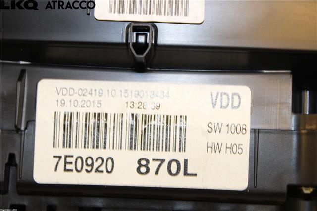 Instrumentpanel til VW Transporter / Caravelle 2015-2019 (T6) (T6) (7E0920870L|)
