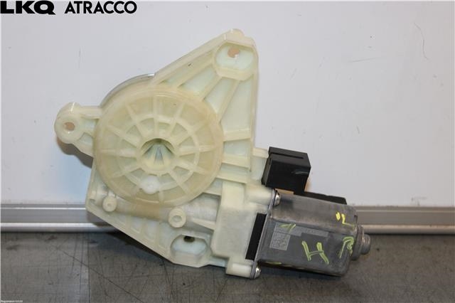 Ruteheis til VW Passat 2015-2019 (Fase 1) (B8) (B8) (5Q4959801D|)