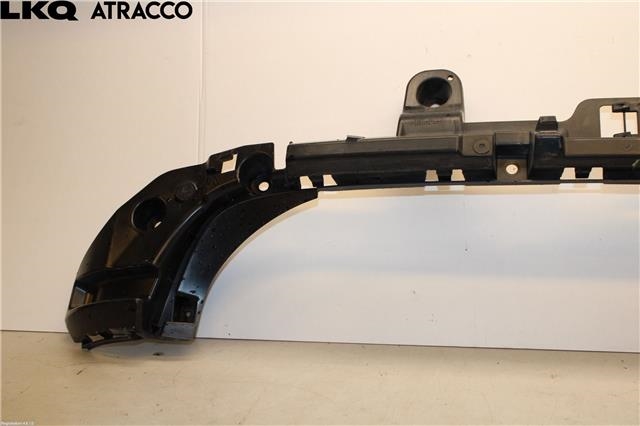 Støtfanger bak midtre del til BMW X1 2009-2015 (E84) (E84) (51122990161|)