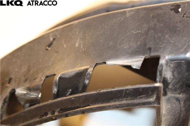 Støtfanger bak midtre del til BMW X1 2009-2015 (E84) (E84) (51122990161|)