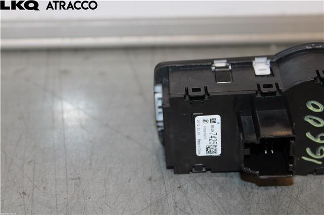 Bryter lys til Opel Mokka 2012-2016 (Type I, Fase 1)  (95297425|)