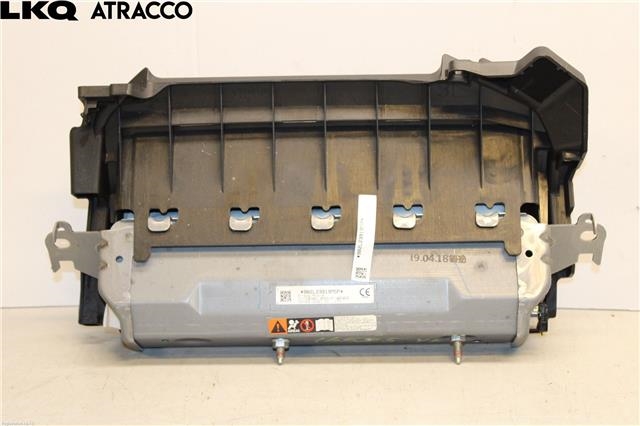 Airbag kne til Toyota RAV4 2019-->> (Type V)  (7390042050C0|)