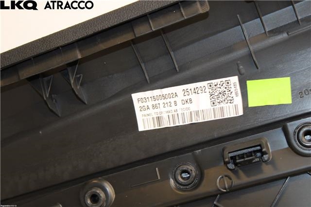 Dørtrekk høyre til VW T-Roc 2017-->>  (2GA867210|)