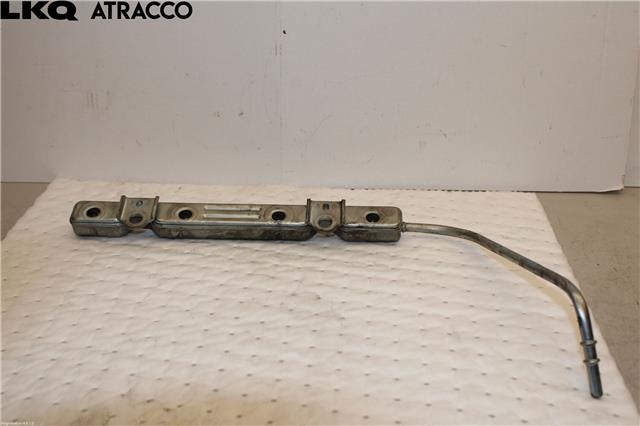 Dyseskinne (fuelrail) til Toyota Yaris 2014-2020 (Type III, Fase 2)  (2381421073|)