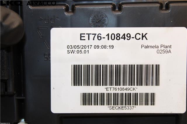 Instrumentpanel til Ford Transit Courier 2014-2018 (Type I, Fase 1)  (2088819|)