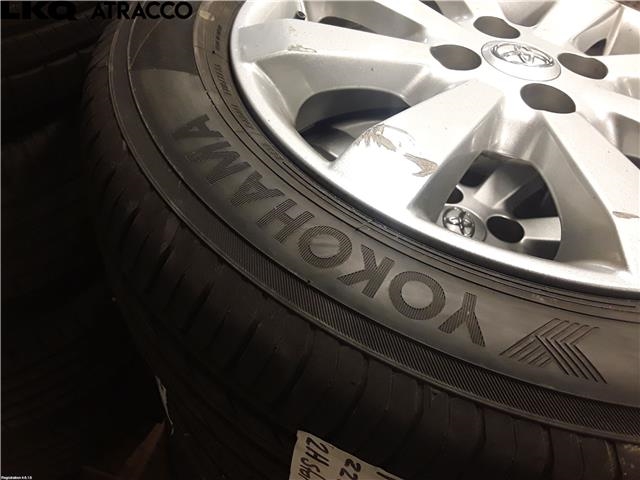 Hjulsett aluminium sommer til Toyota Yaris 2014-2020 (Type III, Fase 2)  (PZ600B0674ZC|)