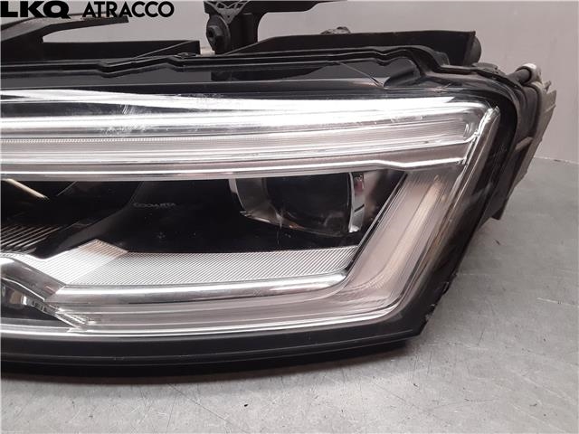 Frontlykt venstre halogen til Audi Q3 2015-2018 (Type I, Fase 2)  (8U0941773|)