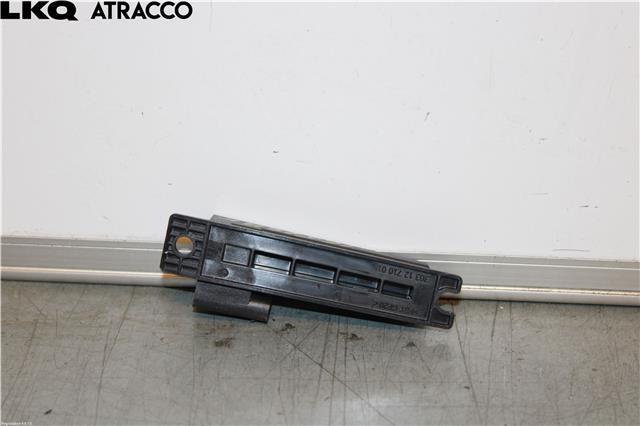 Antenne navigasjon til Land Rover Range Rover Sport 2005-2013  (LR012709|)